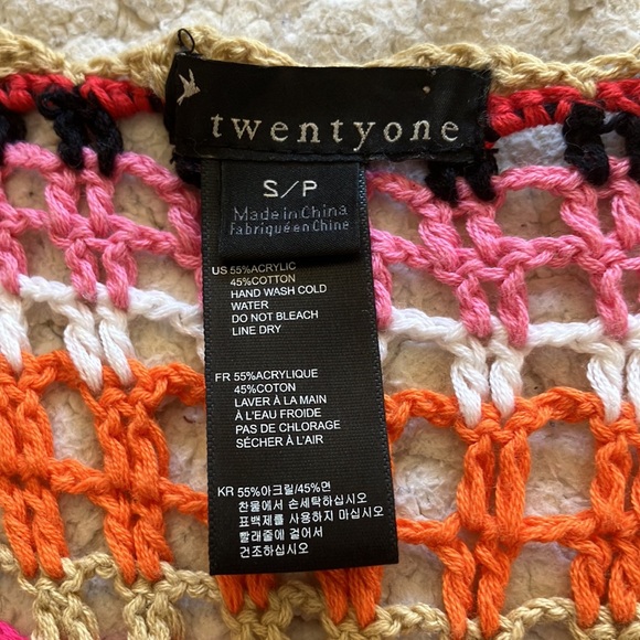 Forever21 vibrant rainbow knitted cover up - Picture 5 of 5